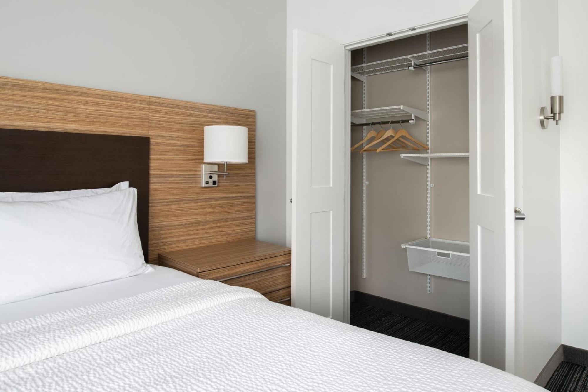 Towneplace Suites By Marriott Olympia Exterior foto